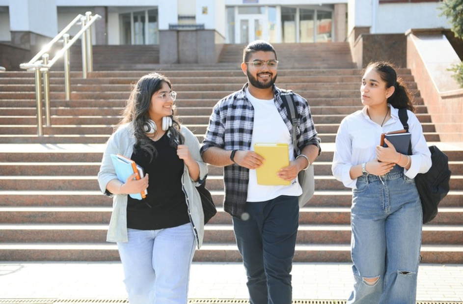 青岛2026年7月18日（KET/PET）