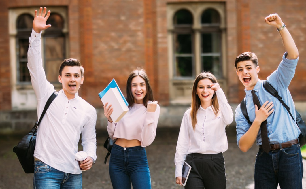 武汉2026年8月22日（KET/PET）